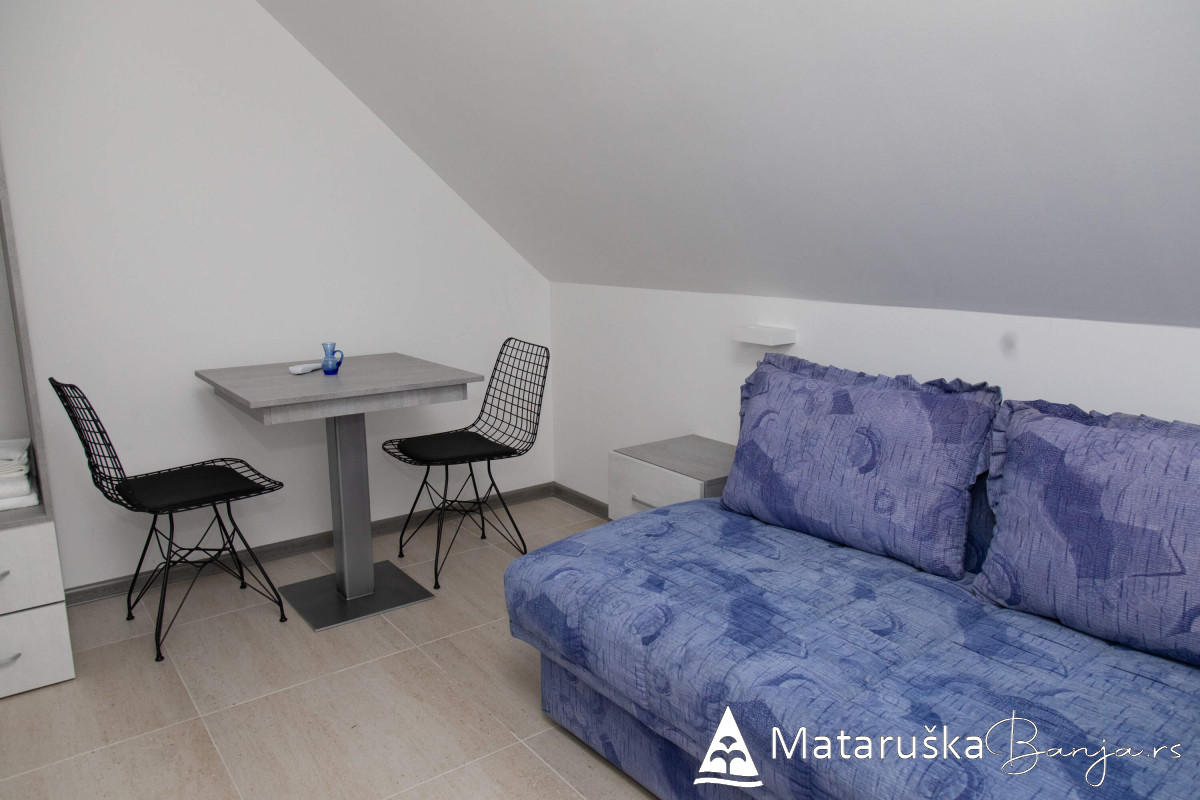 Apartman broj 5